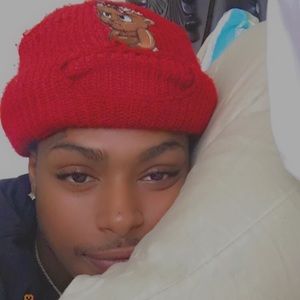 Meet your Posher, Antoine